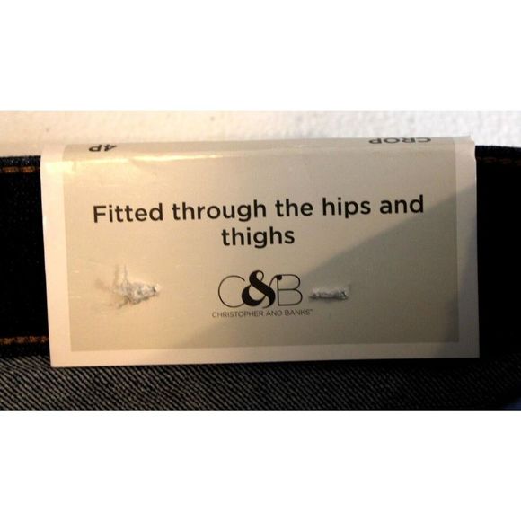 Christopher Banks Shaped Fit Mid Rise Crop Capri Jeans Size 4P Inseam 18" NWT - Picture 10 of 12